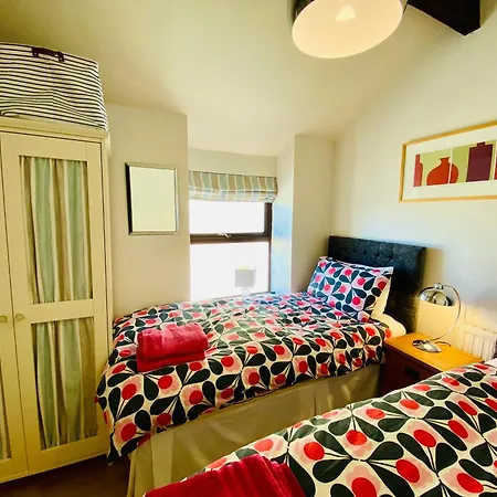 Views Over Harrogate - 2Bed Jade Suite & Parking Exterior photo