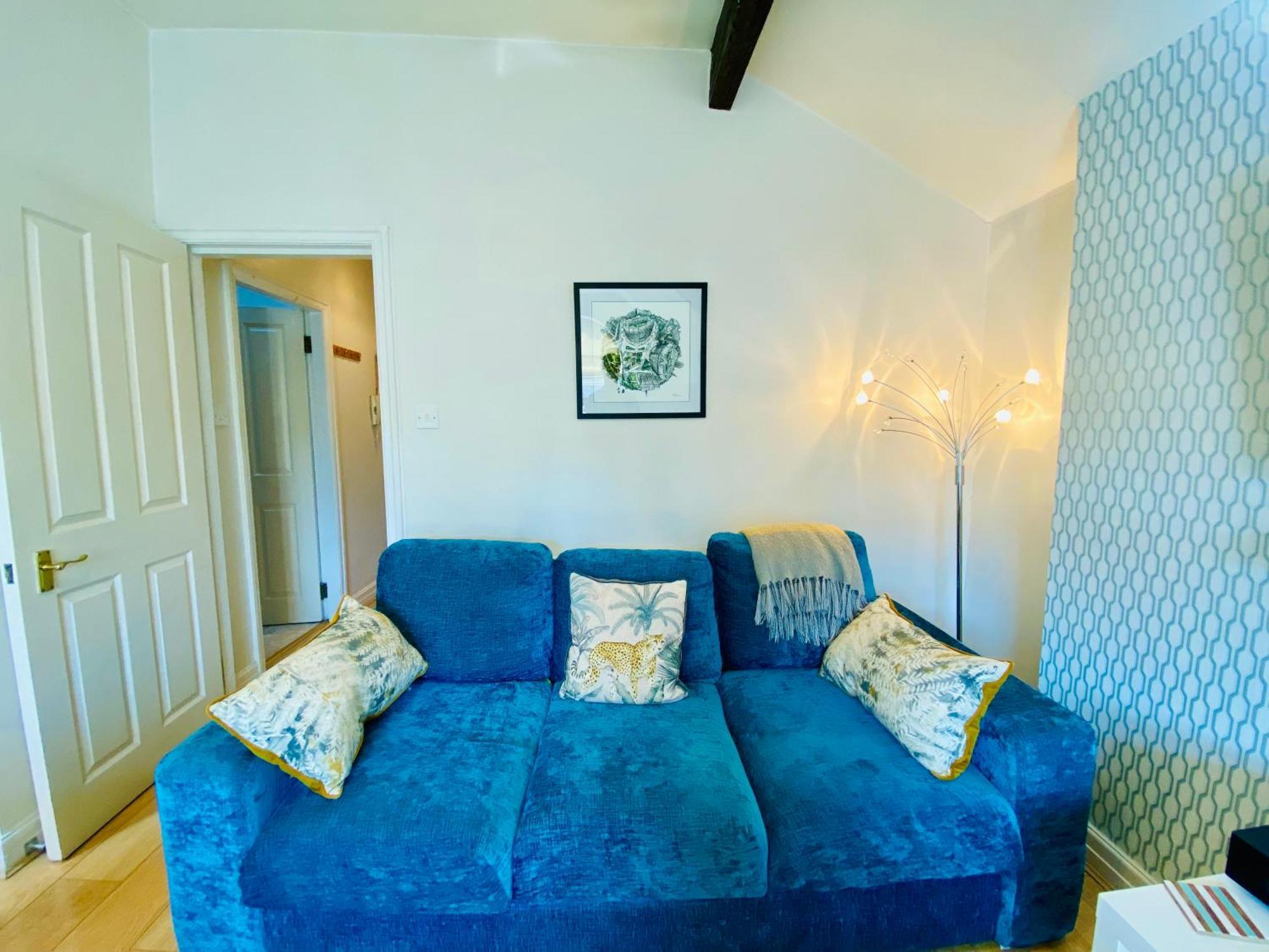 Views Over - 2bed Jade & Parking Apartment Harrogate
