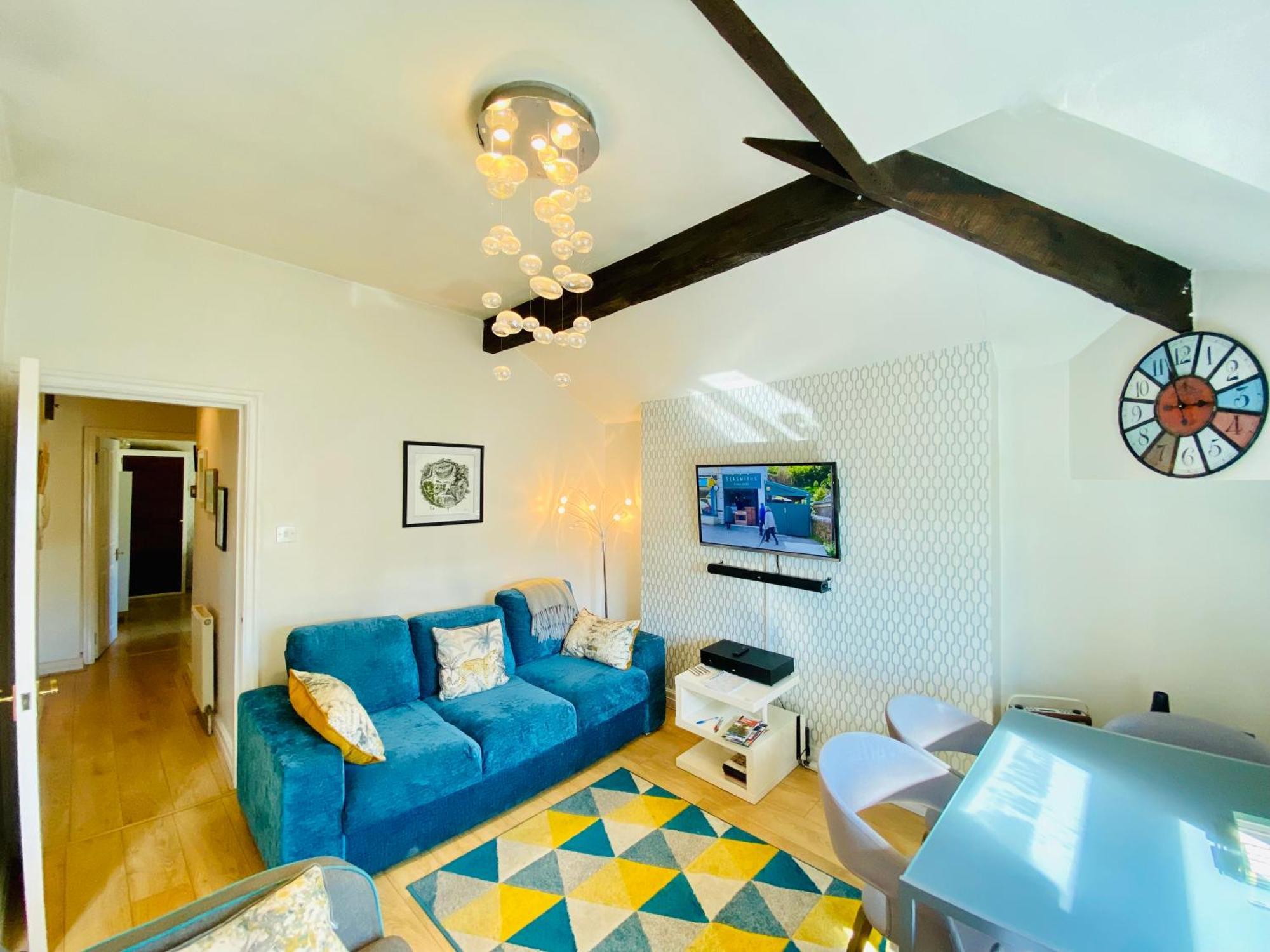 Apartment Views Over - 2bed Jade & Parking Harrogate